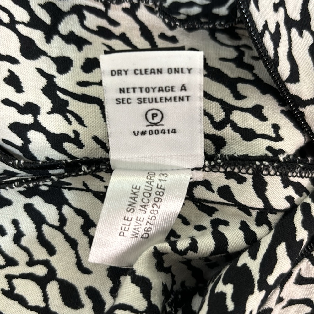 Diane von Furstenberg Women’s Pele Snake Wave Jacquard Sheath Midi Dress Size 0 - Picture 8 of 11